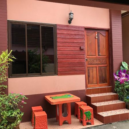 Baan Aomsin Apartment Chiang Khan Exterior photo